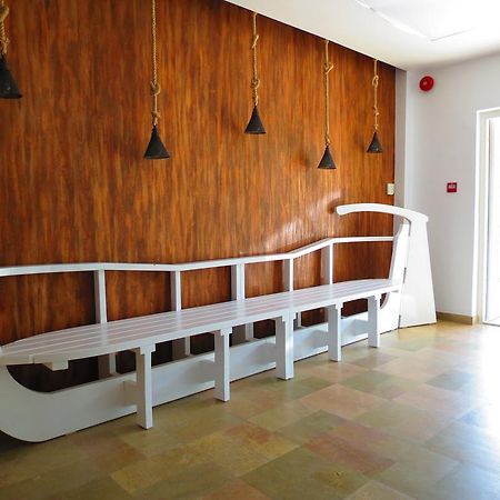 Hotel Marynero à Năvodari Extérieur photo