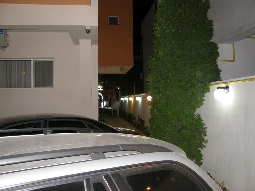 Hotel Marynero à Năvodari Extérieur photo