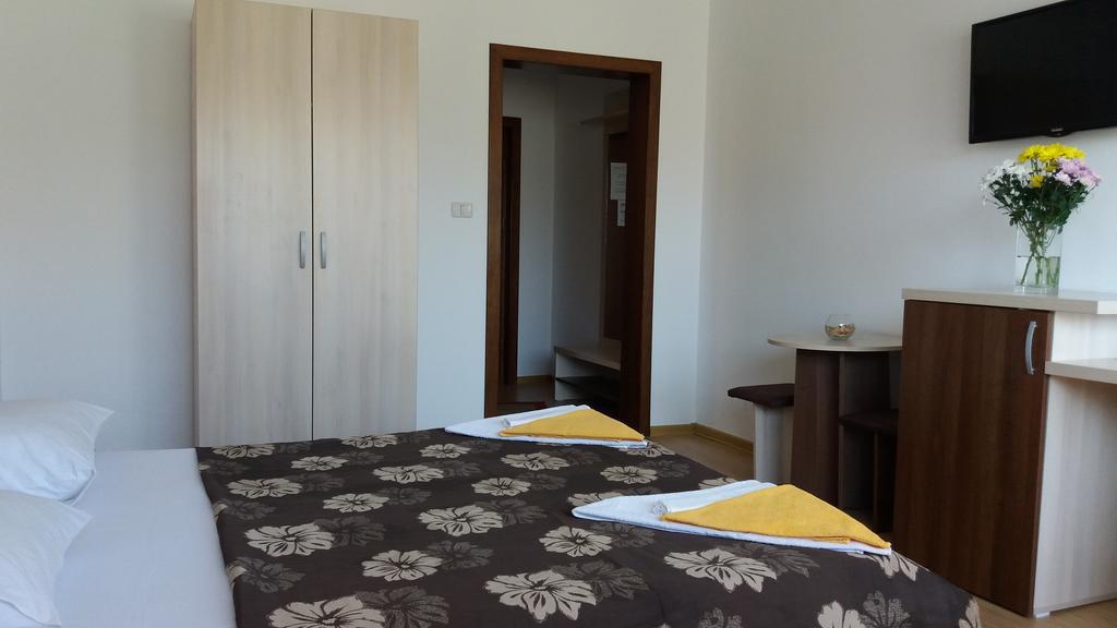 Hotel Marynero à Năvodari Extérieur photo