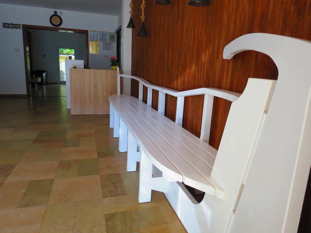 Hotel Marynero à Năvodari Extérieur photo
