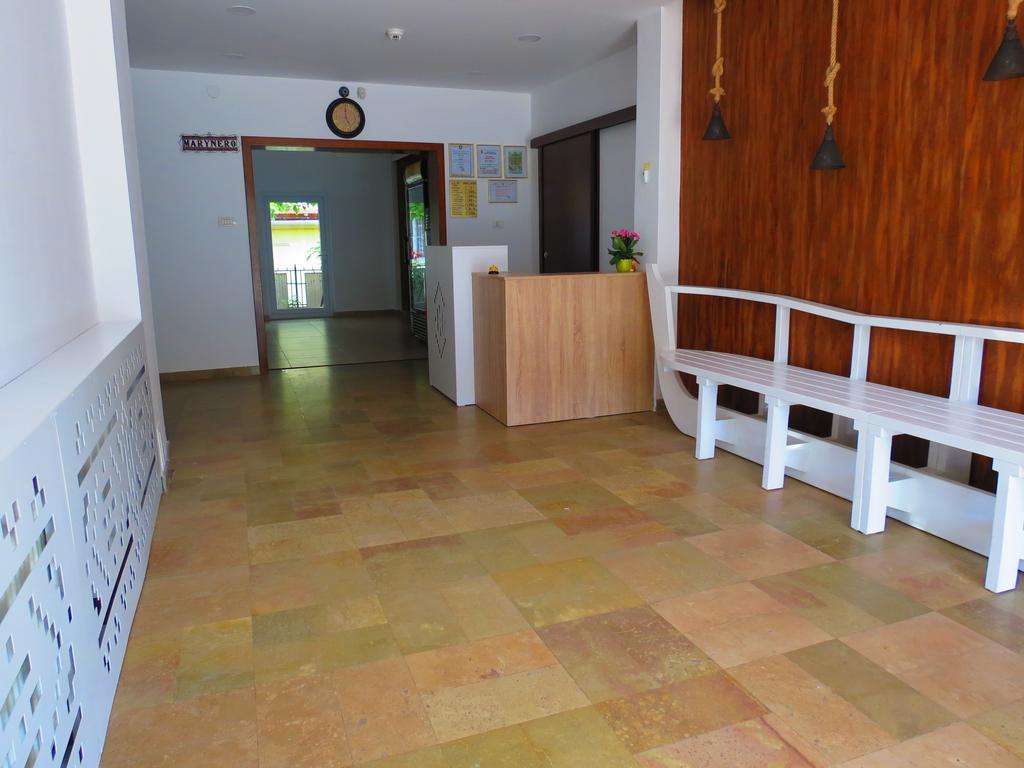 Hotel Marynero à Năvodari Extérieur photo