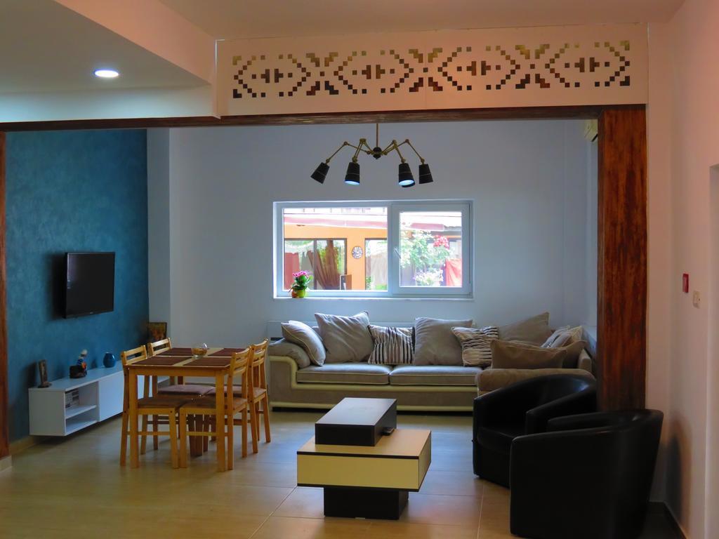 Hotel Marynero à Năvodari Extérieur photo