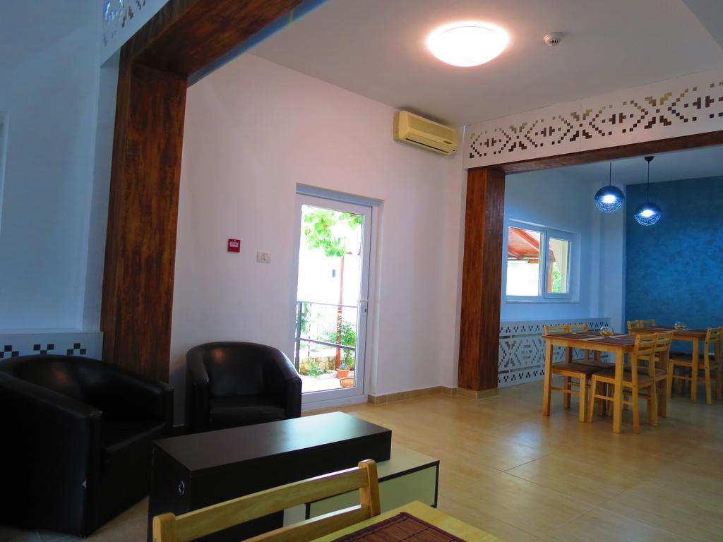 Hotel Marynero à Năvodari Extérieur photo